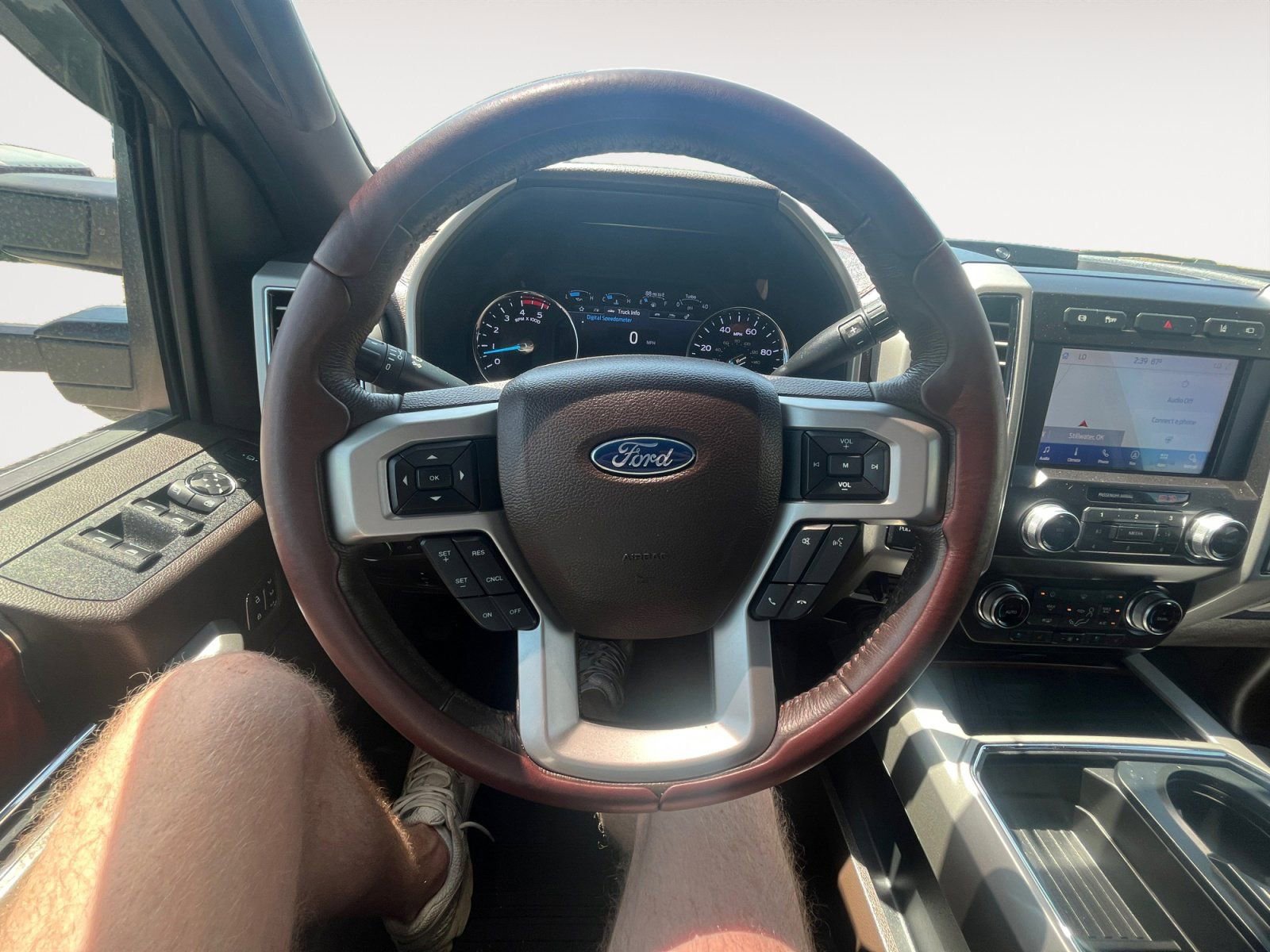 Used 2020 Ford F250 King Ranch w/ King Ranch Ultimate Package AWD/4WD image 12