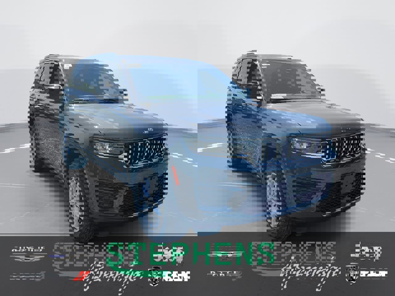 New 2025 Jeep Grand Cherokee Laredo X