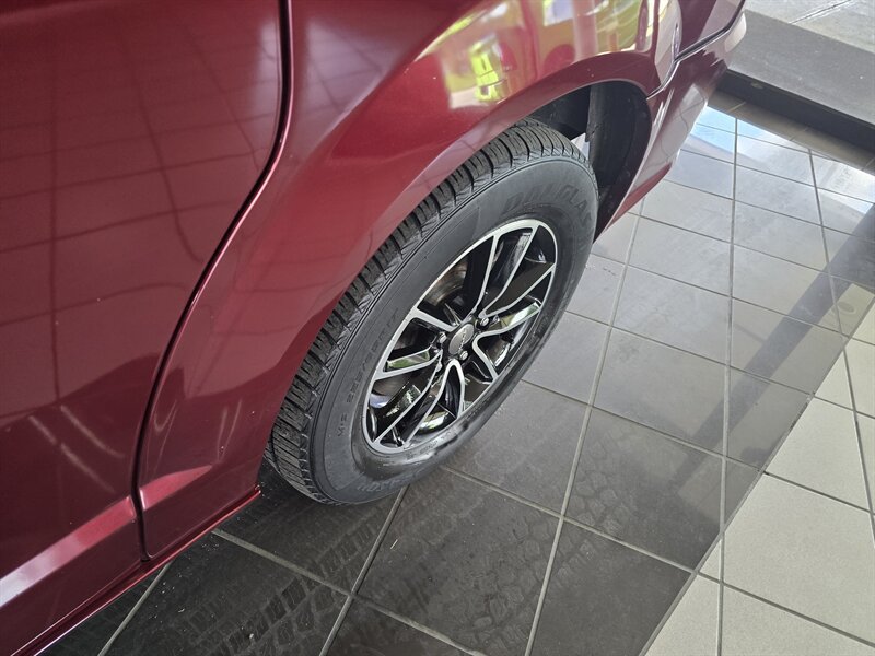 Used 2019 Dodge Grand Caravan GT FWD image 36