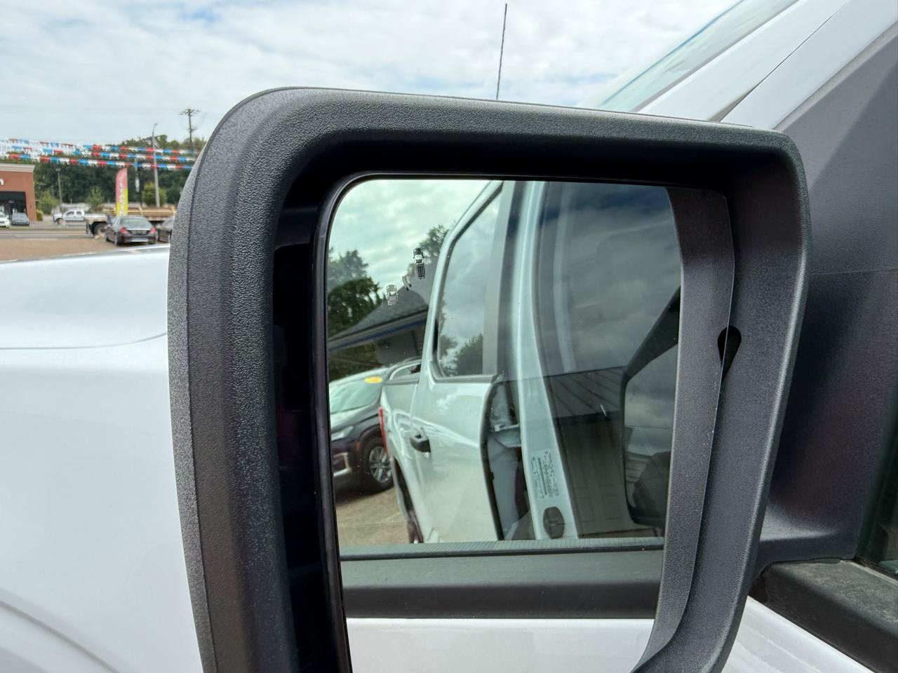 Used 2023 Ford F150 XLT AWD/4WD image 8