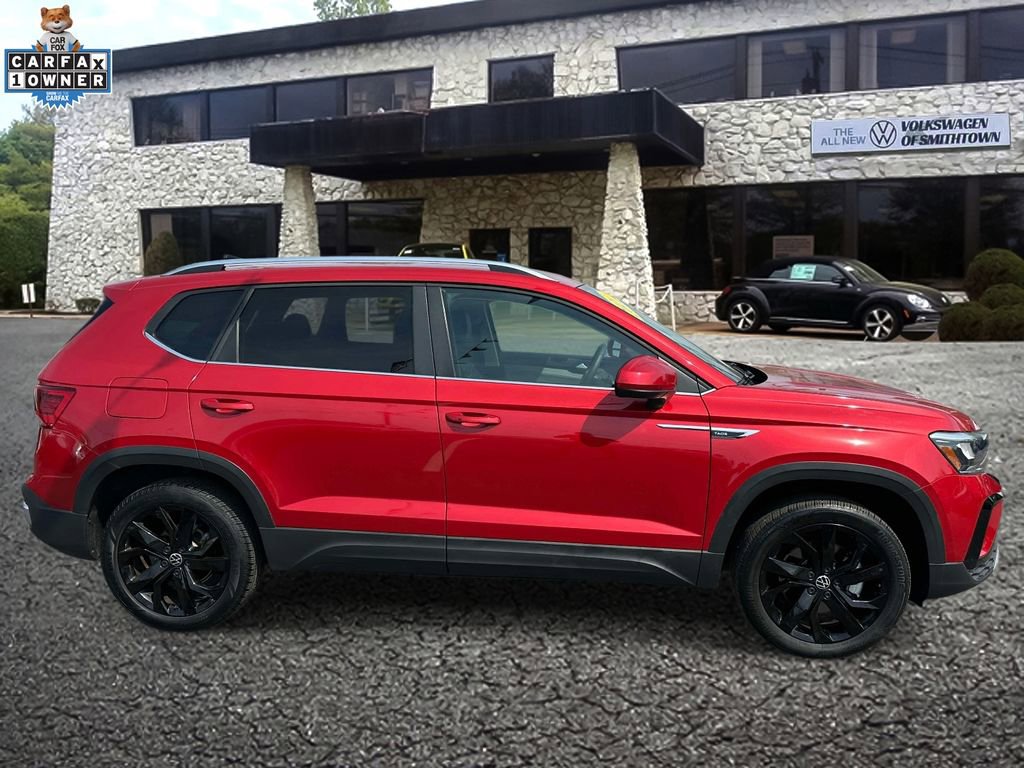 Used 2024 Volkswagen Taos SE FWD image 5