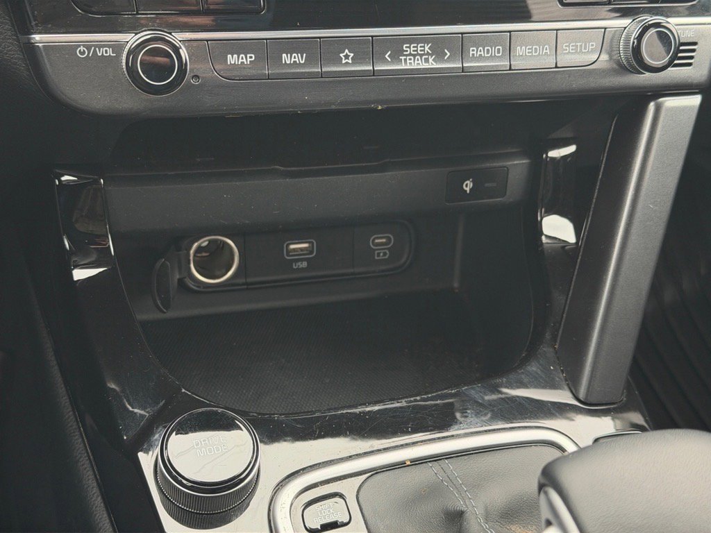 Used 2024 Kia Seltos SX w/ SX Sunroof Package image 25