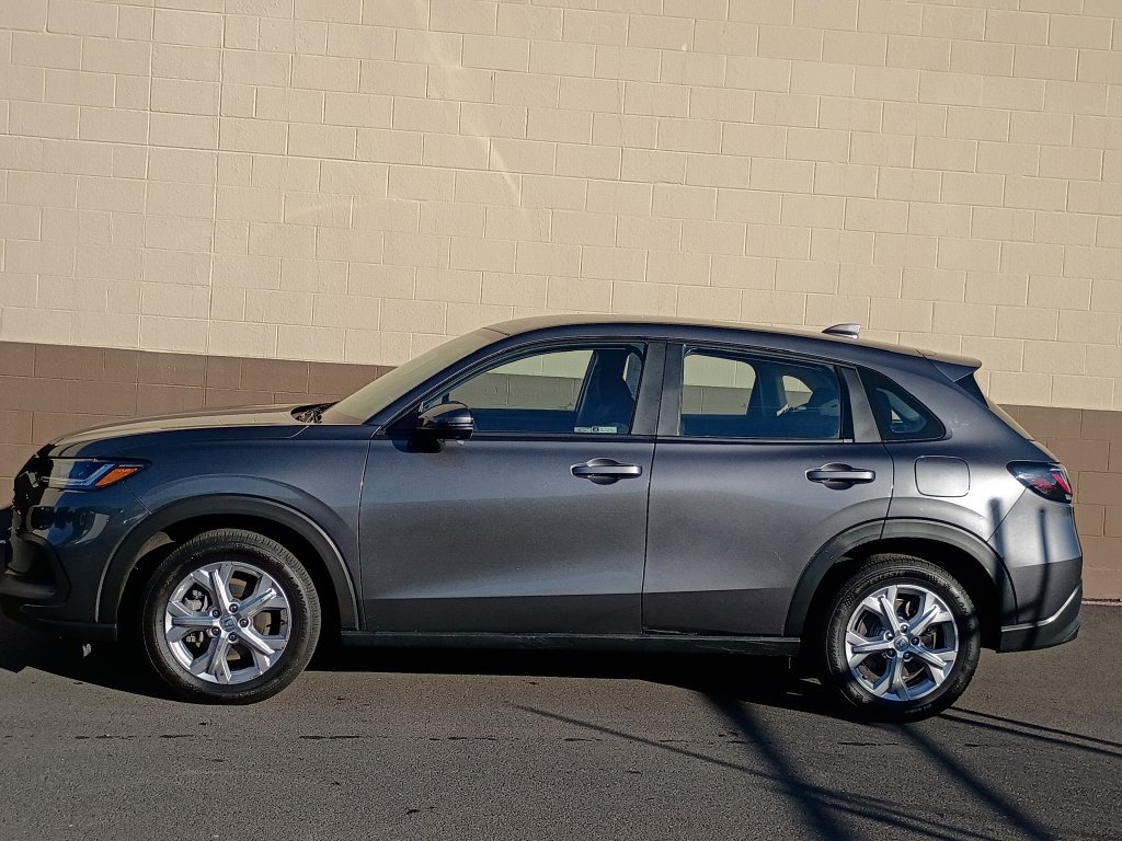 Used 2024 Honda HR-V LX image 9