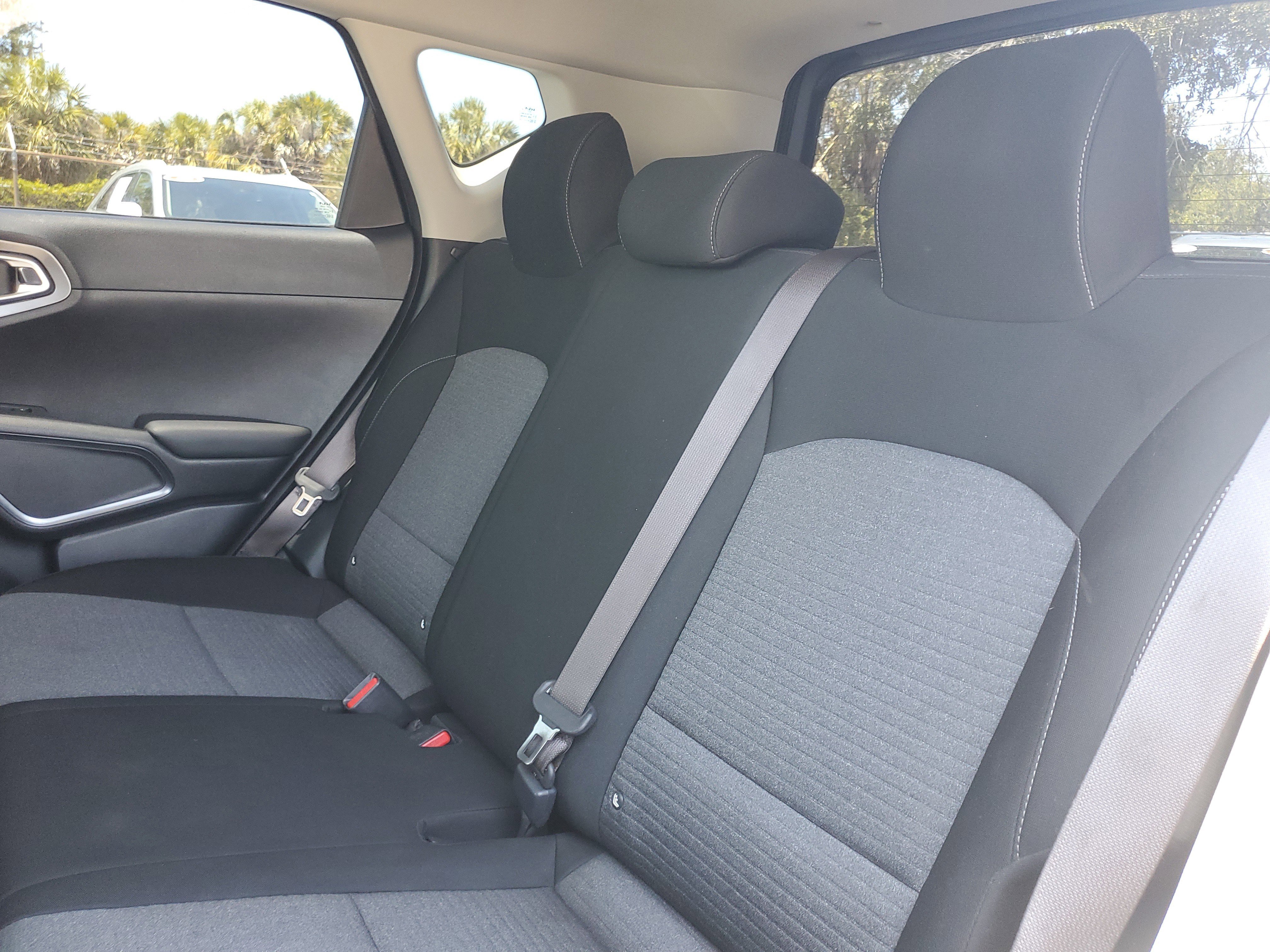 Used 2022 Kia Soul GT-Line FWD image 10