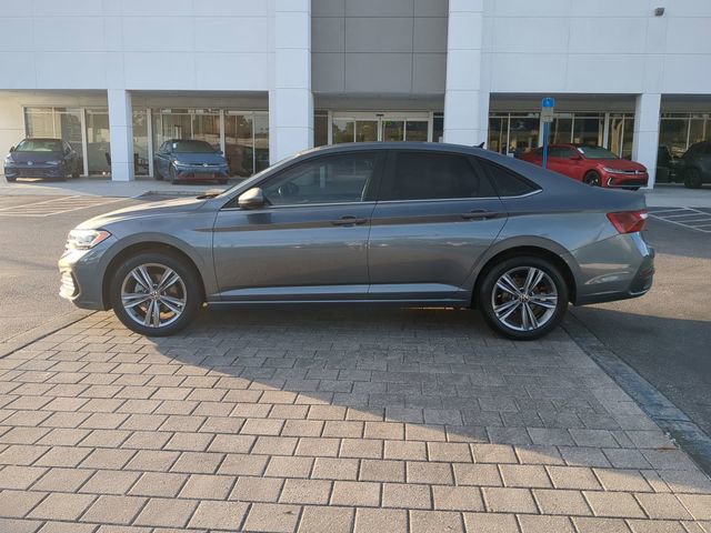 Certified 2023 Volkswagen Jetta SE image 6