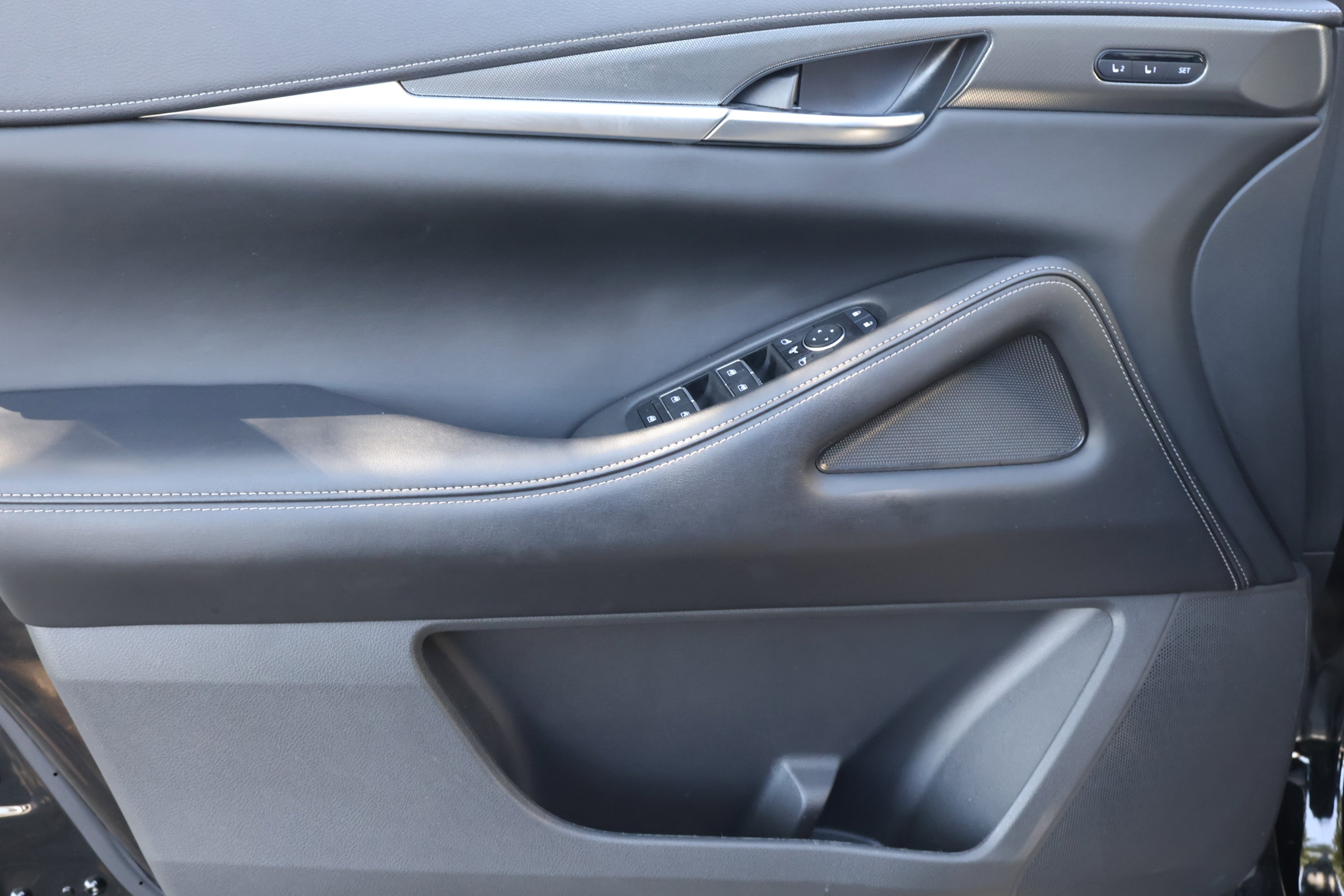 Certified 2024 INFINITI QX60 Luxe image 15