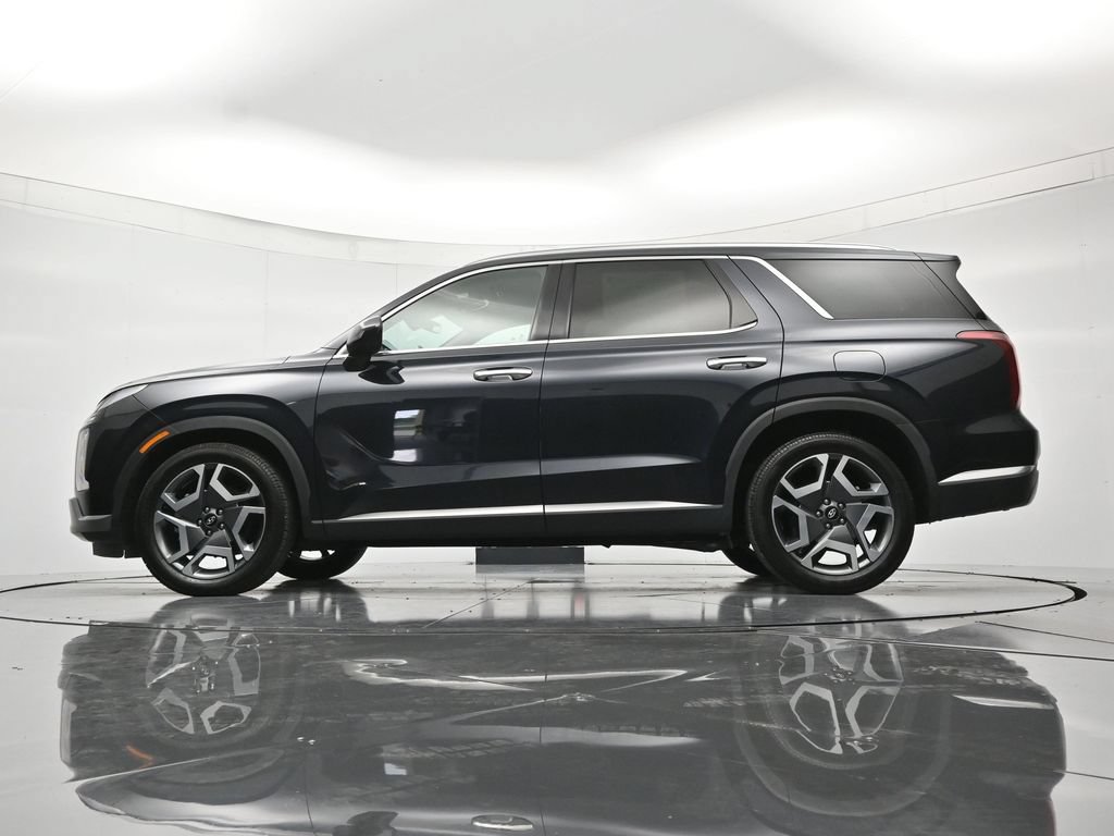 Used 2024 Hyundai Palisade Limited FWD image 45