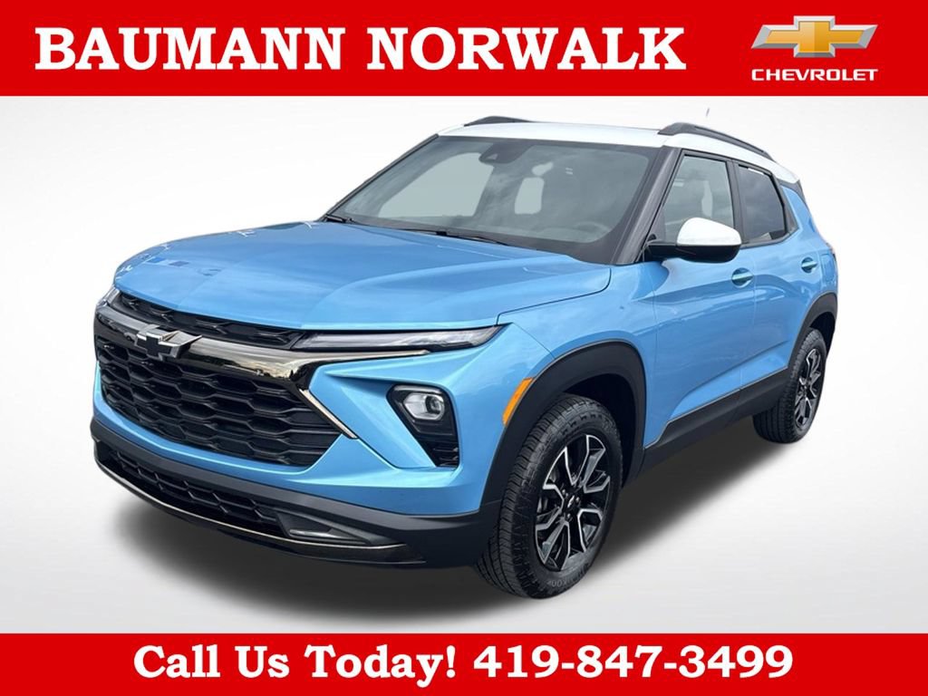 Used 2025 Chevrolet TrailBlazer ACTIV w/ Convenience Package AWD/4WD image 3