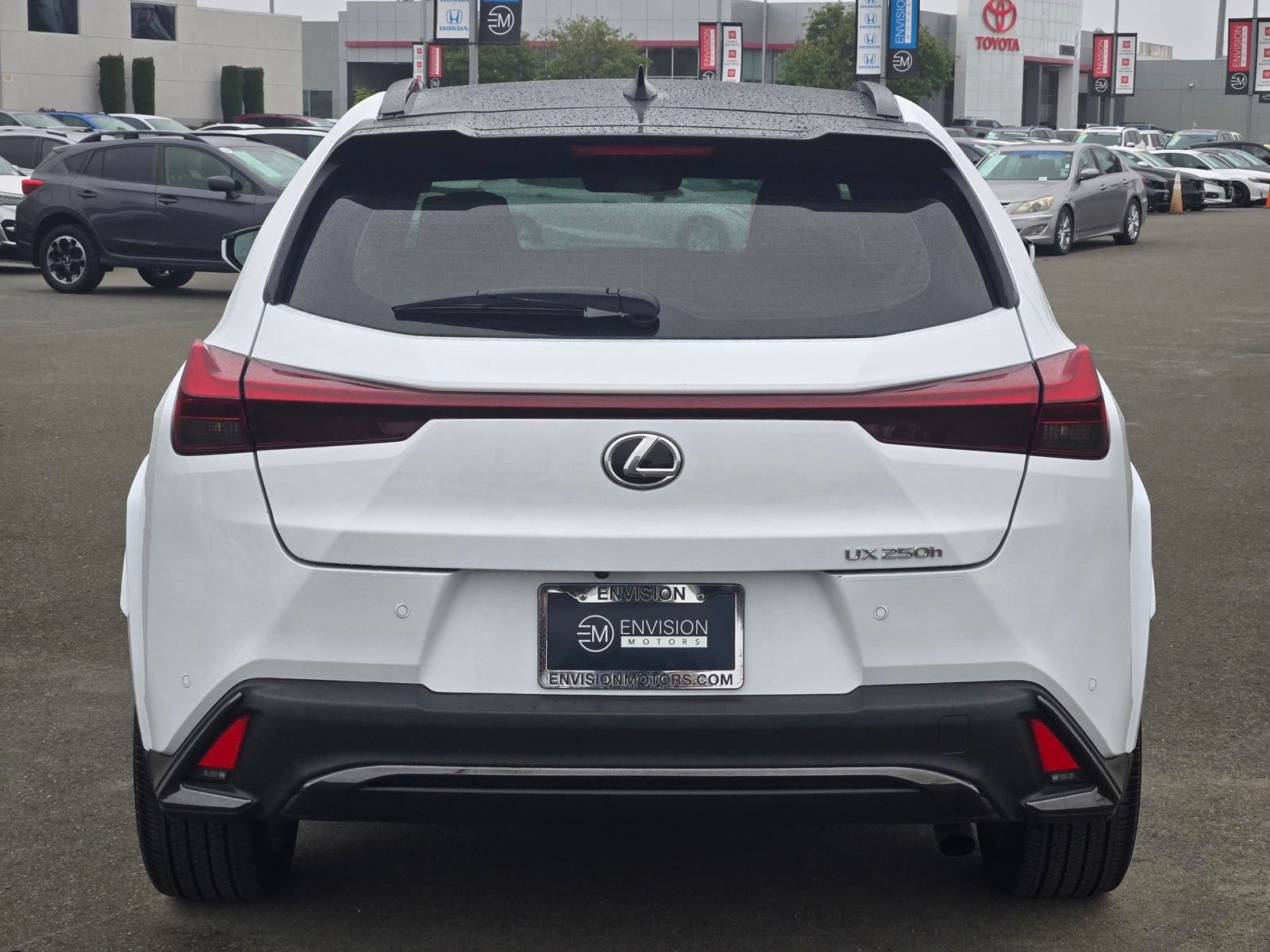 Used 2024 Lexus UX 250h F Sport FWD image 6