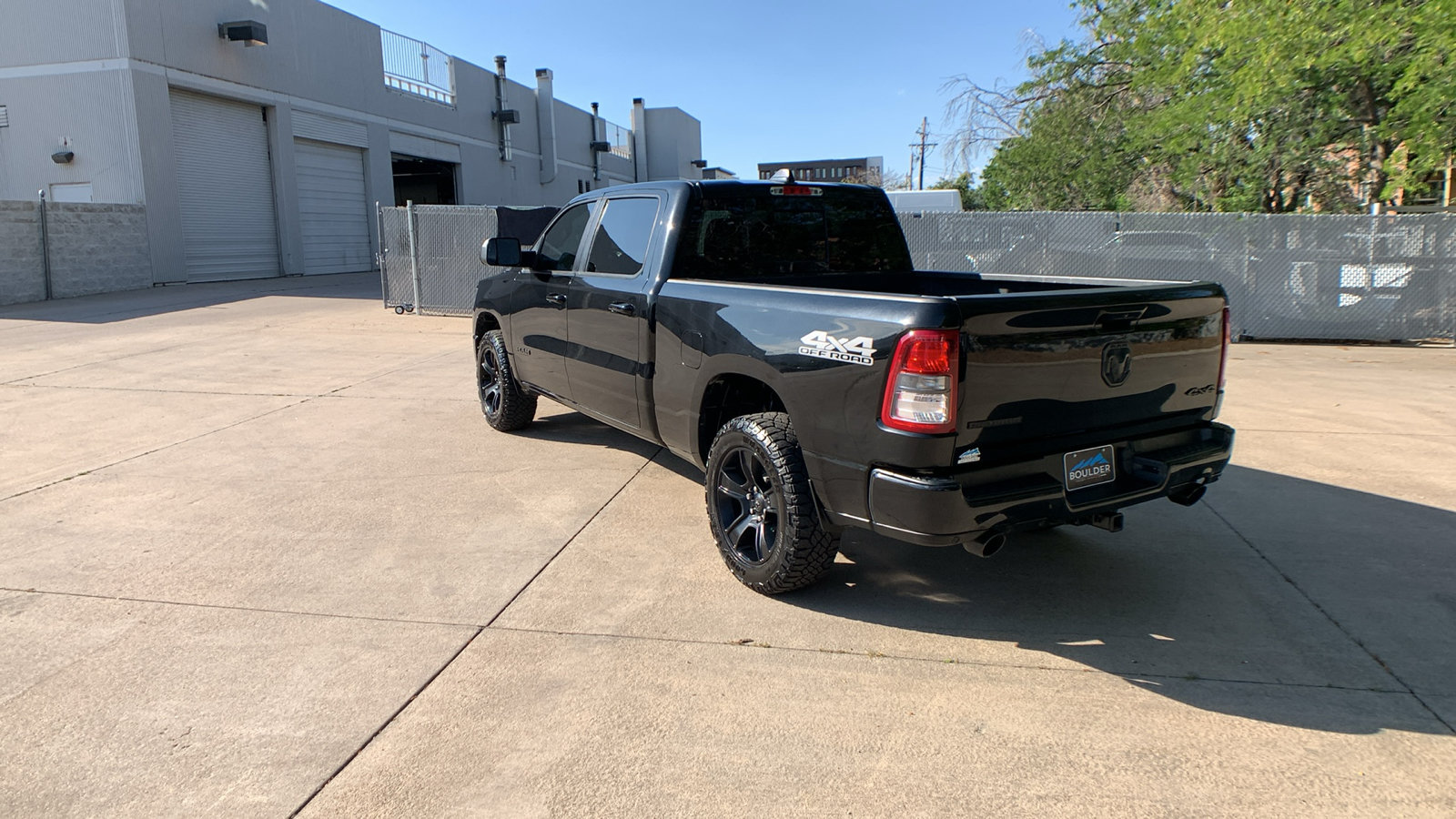 Used 2020 RAM 1500 Big Horn AWD/4WD image 3