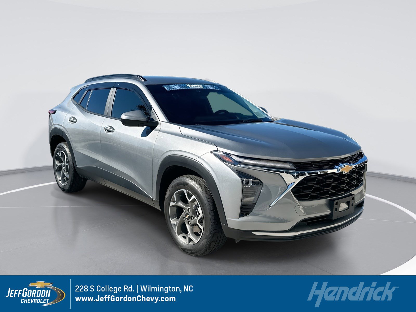 Used 2024 Chevrolet Trax LT w/ Driver Confidence Package