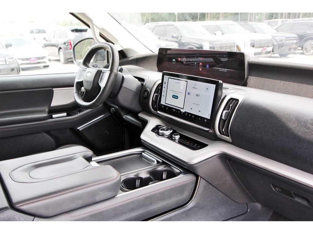 Certified 2025 Ford Expedition Max Active AWD/4WD image 27