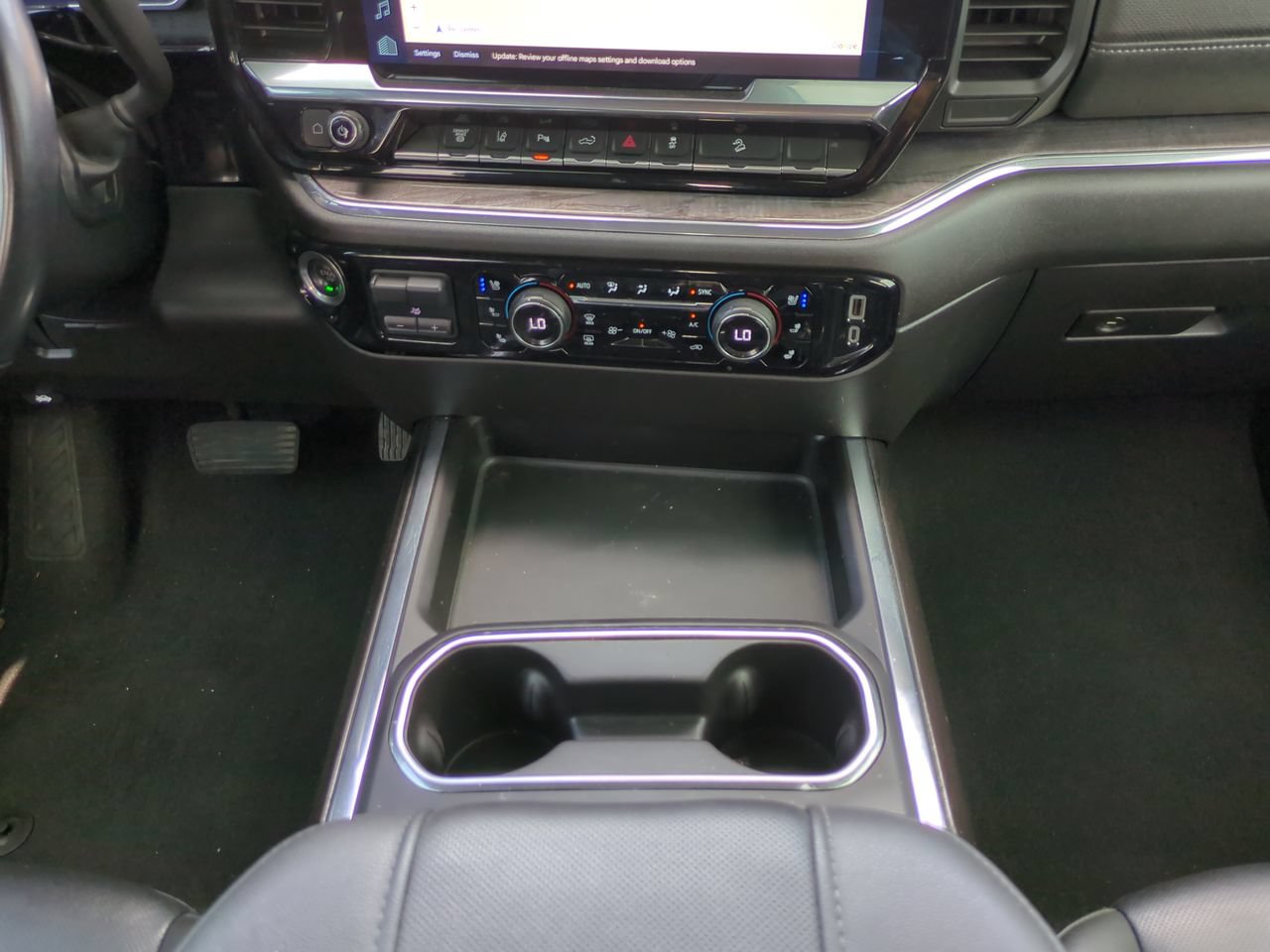 Used 2024 Chevrolet Silverado 2500 LTZ w/ LTZ Plus Package AWD/4WD image 18