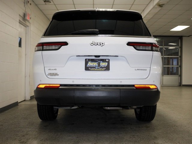 Certified 2024 Jeep Grand Cherokee L Laredo image 4