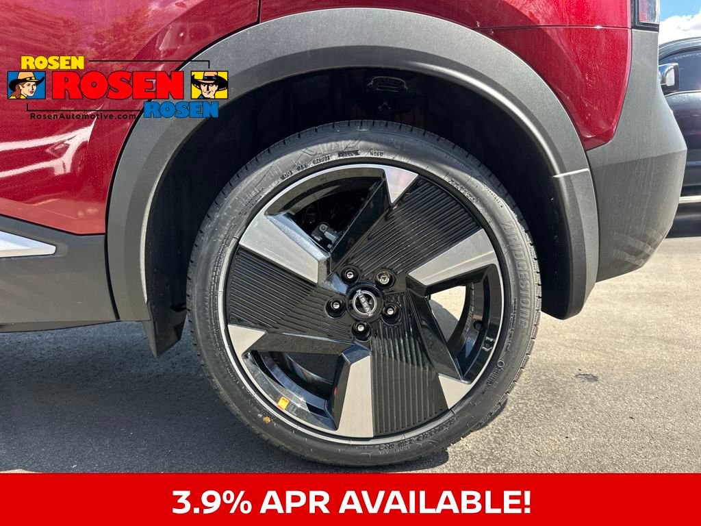 New 2025 Nissan Kicks SR image 33