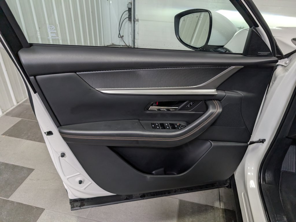 Used 2024 MAZDA CX-90 Plug-In Hybrid w/ Premium Plus AWD/4WD image 14