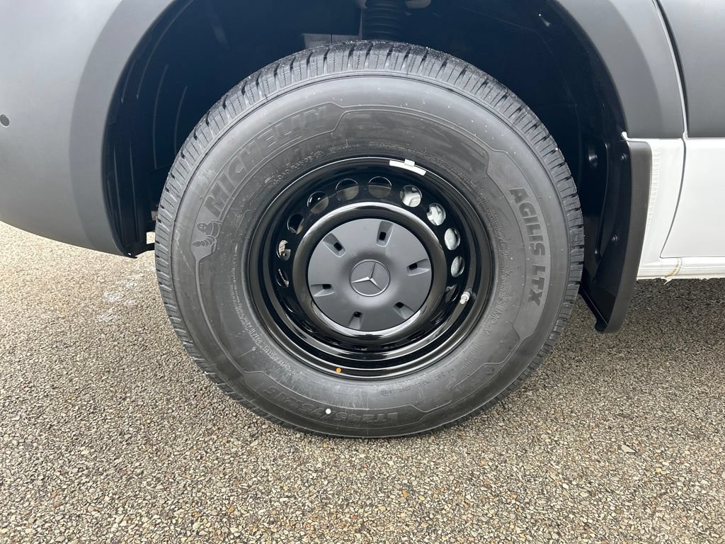 New 2026 Mercedes-Benz Sprinter 2500 image 24