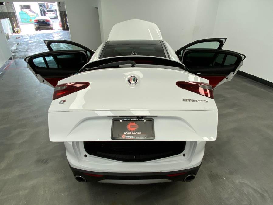 Used 2019 Alfa Romeo Stelvio Ti image 55