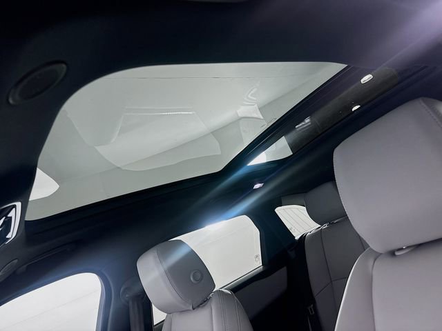 Used 2026 Land Rover Range Rover Velar S image 14