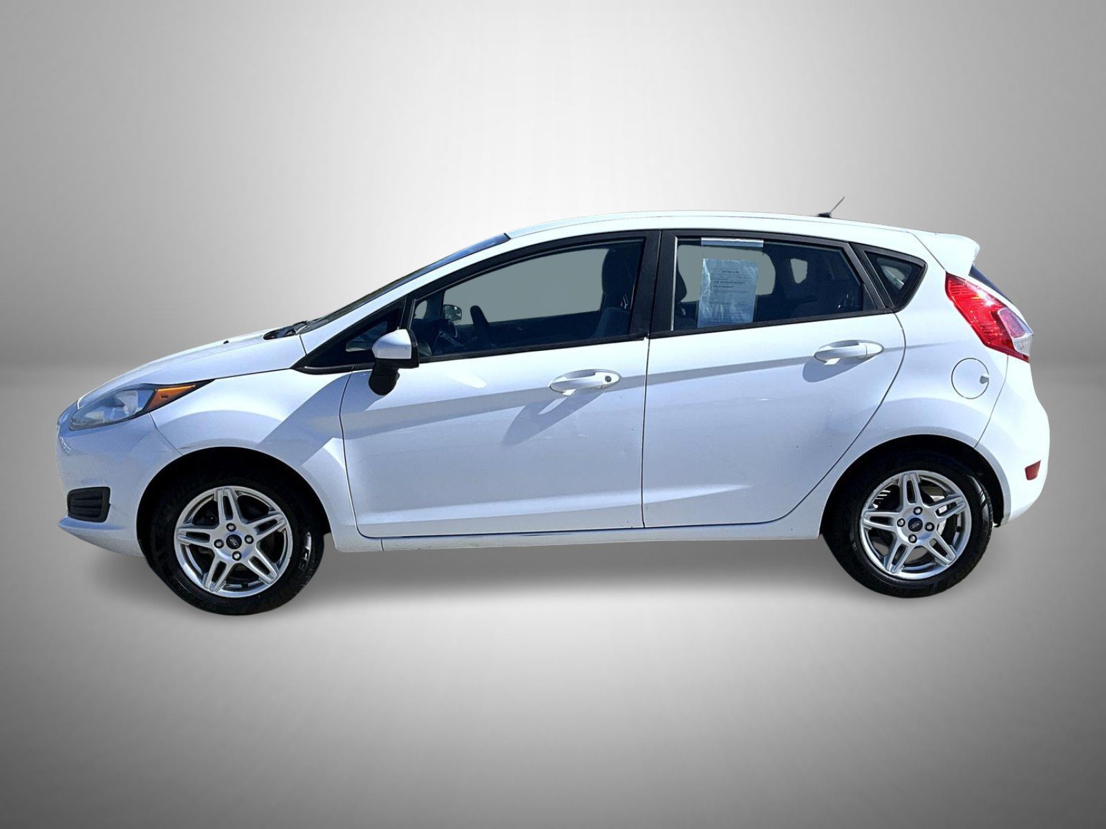 Used 2017 Ford Fiesta SE FWD image 8