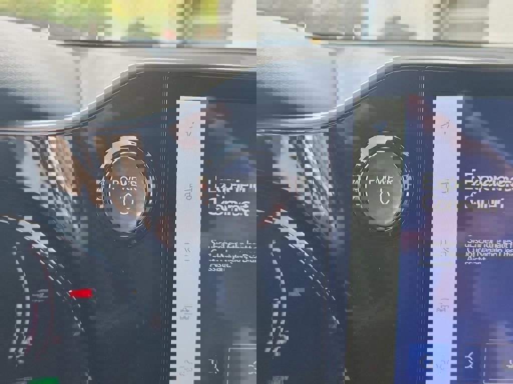 Used 2023 Lexus NX 350h AWD image 17