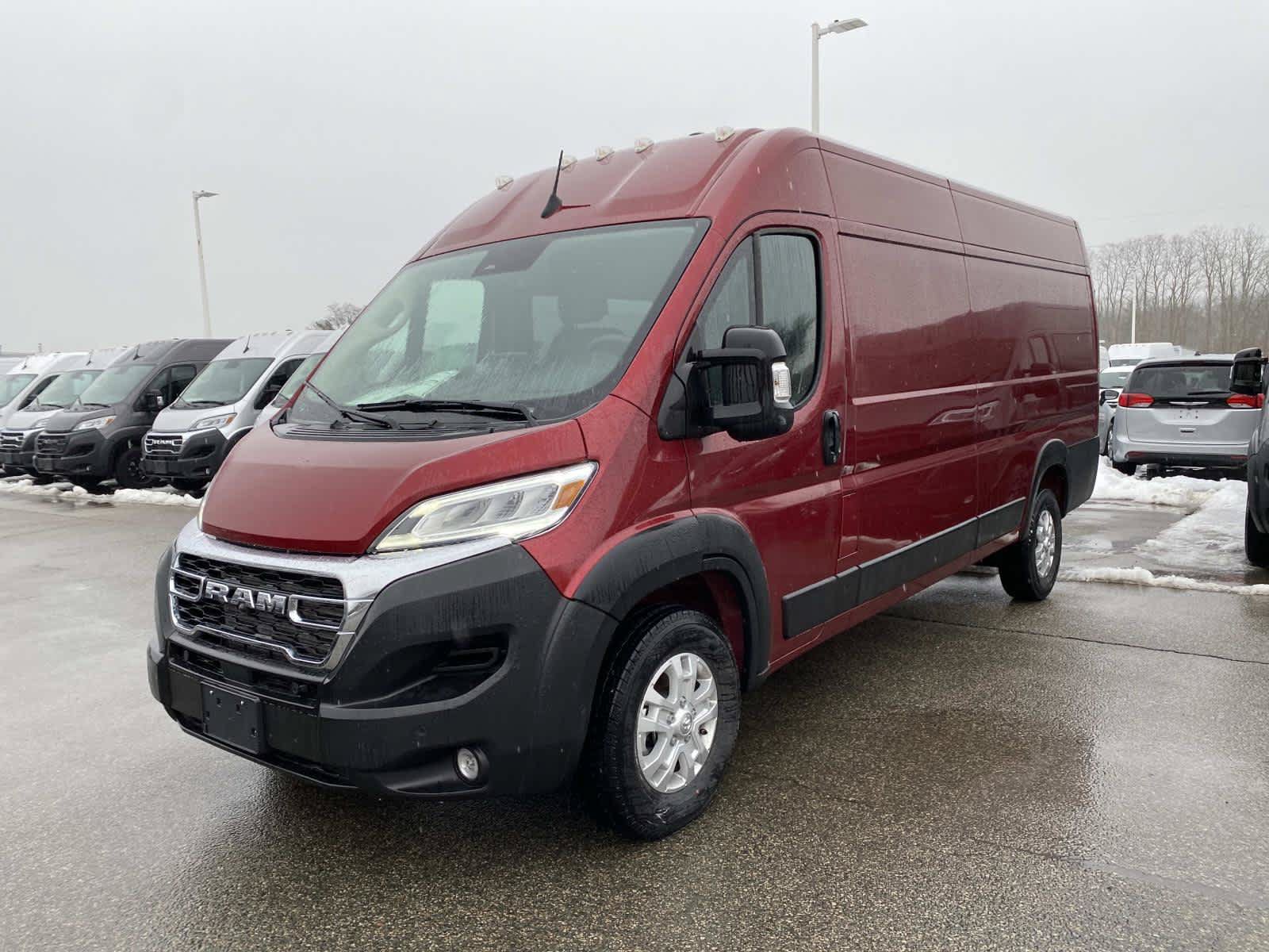 Used 2025 RAM ProMaster 3500 w/ Quick Order Package 22H SLT+ FWD image 8