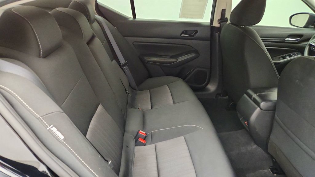 Used 2024 Nissan Altima 2.5 SV AWD/4WD image 21