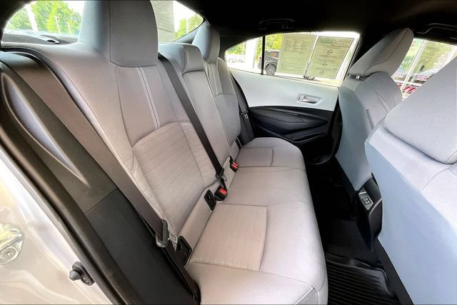 Used 2025 Toyota Corolla SE FWD image 20