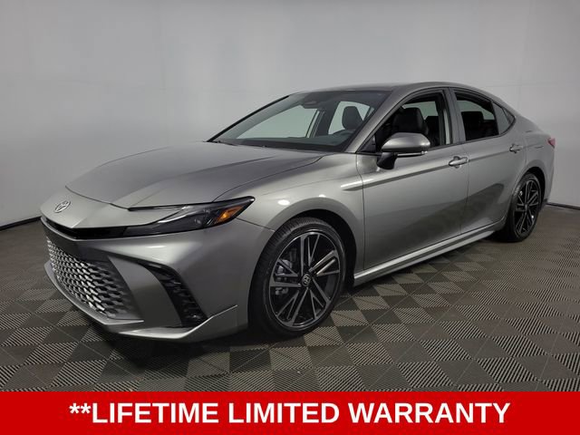 Used 2026 Toyota Camry XSE FWD image 3