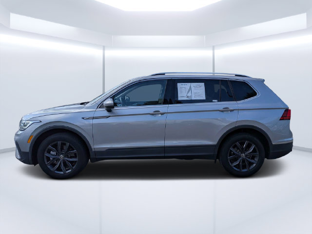 Used 2023 Volkswagen Tiguan SE FWD image 6