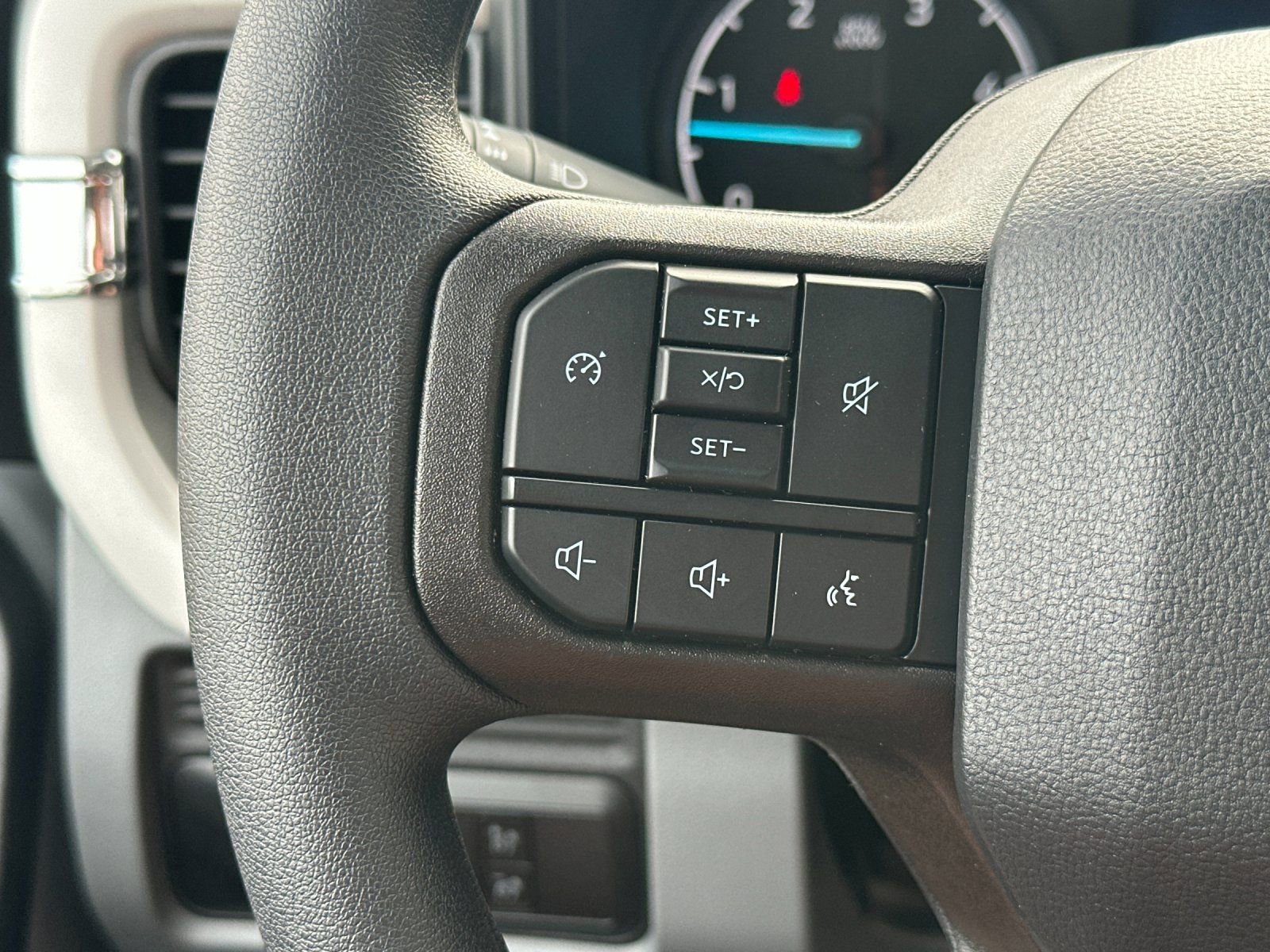 New 2026 Ford F550 4x4 Regular Cab Super Duty image 22