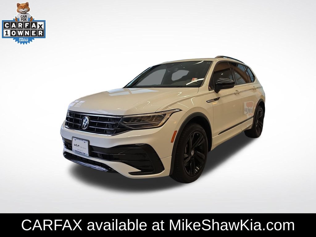 Used 2024 Volkswagen Tiguan SE R-Line w/ MDO Package, Three-Row FWD image 1