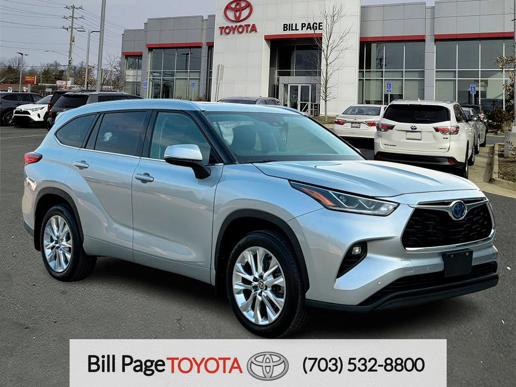 Used 2023 Toyota Highlander Limited AWD/4WD image 1