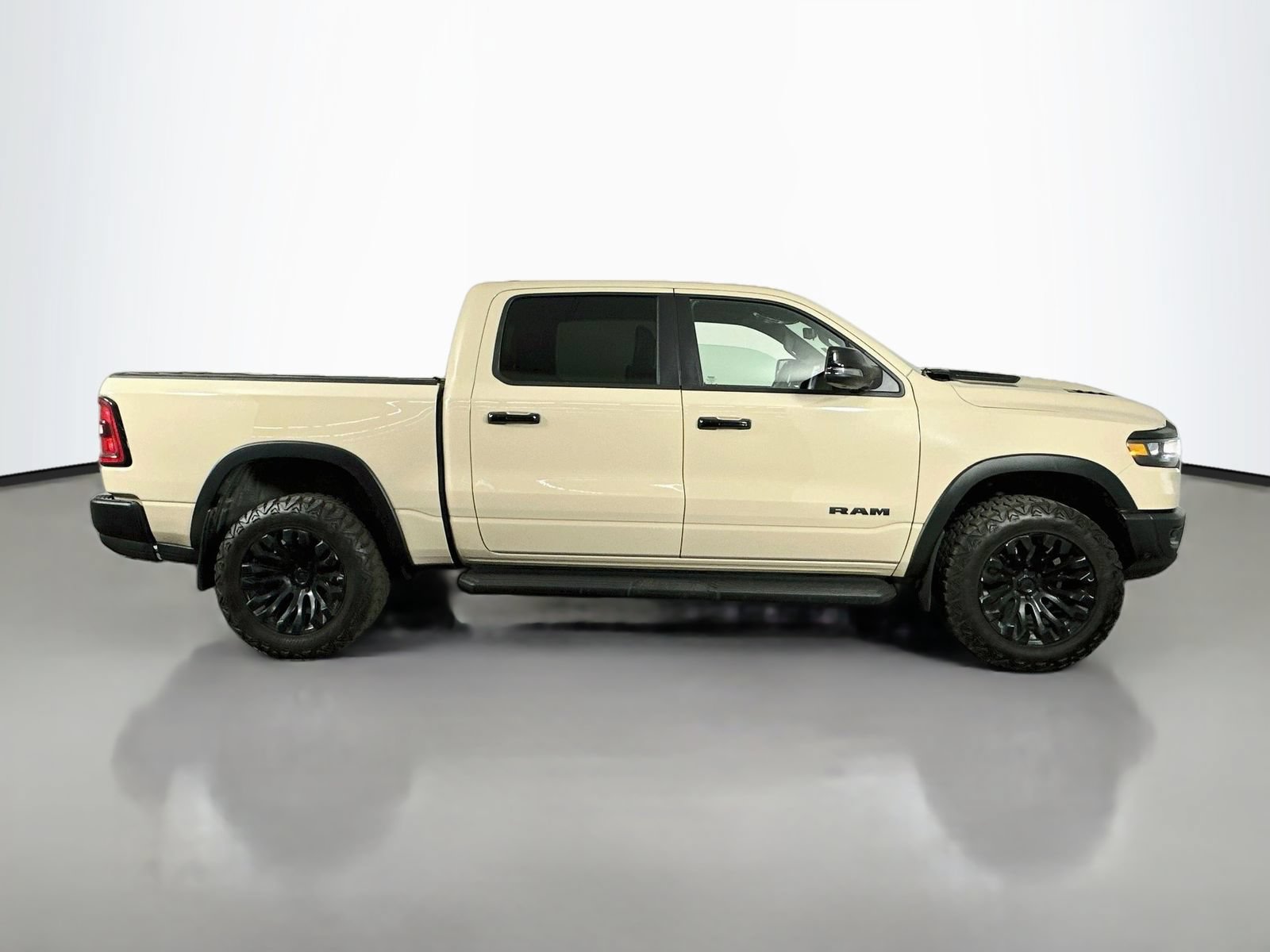 Used 2025 RAM 1500 Rebel w/ Rebel Level 2 Equipment Group AWD/4WD image 9