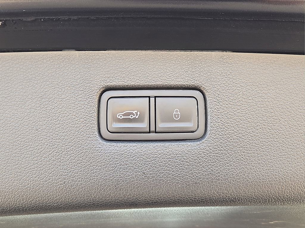 Used 2024 Genesis GV80 2.5T image 16