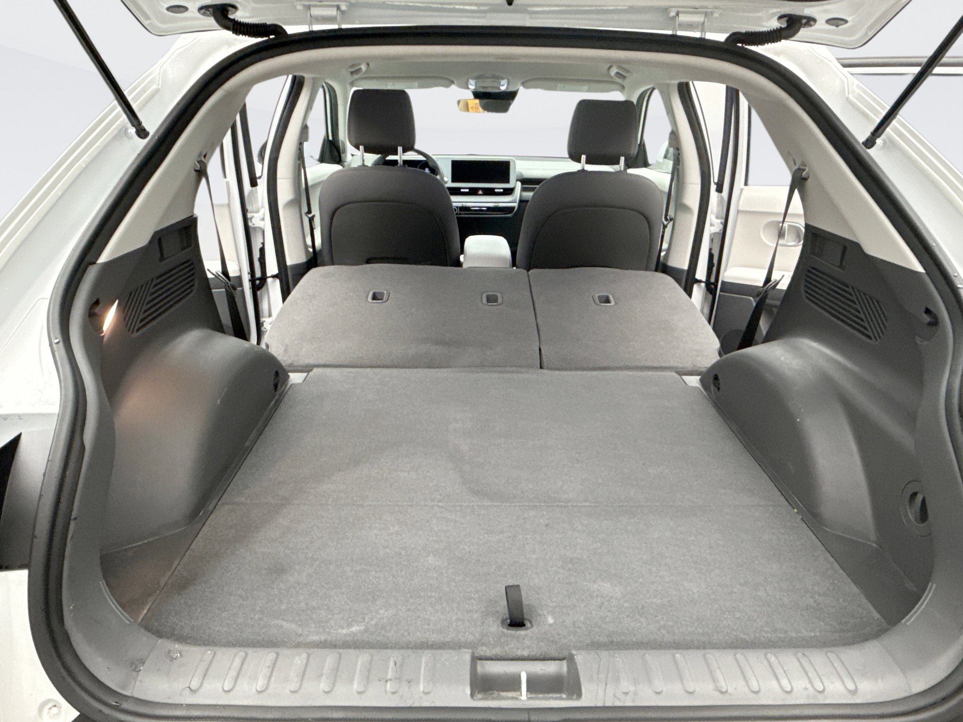 Used 2022 Hyundai Ioniq 5 SE image 21