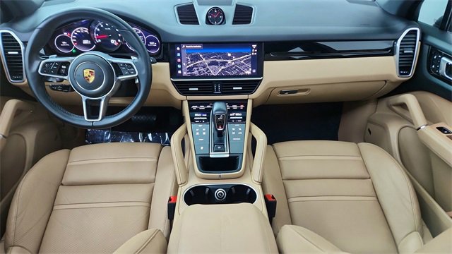 Used 2022 Porsche Cayenne image 86