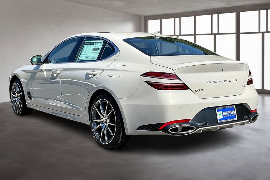New 2026 Genesis G70 2.5T Prestige image 3