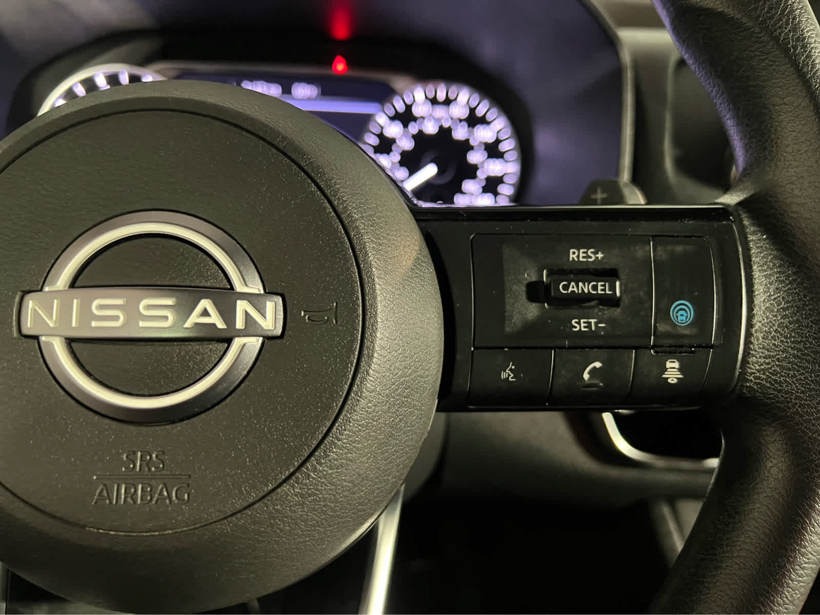 Certified 2022 Nissan Rogue SV AWD/4WD image 18