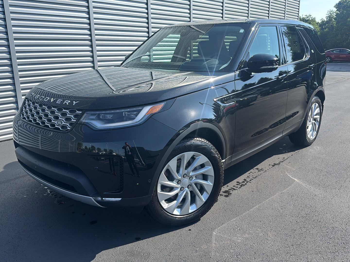 New 2026 Land Rover Discovery S AWD/4WD image 1