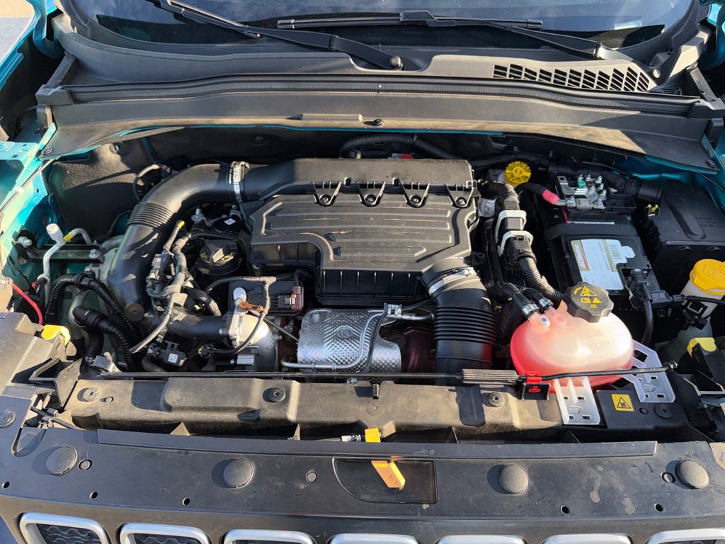 Used 2022 Jeep Renegade Latitude image 22