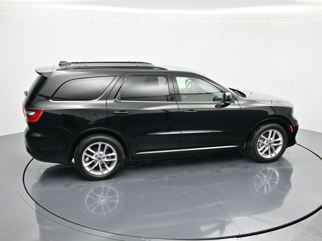 Used 2023 Dodge Durango GT image 31