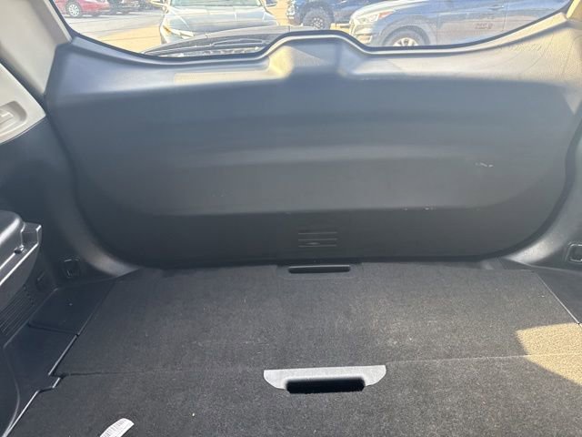 Used 2020 Nissan Rogue SV image 10