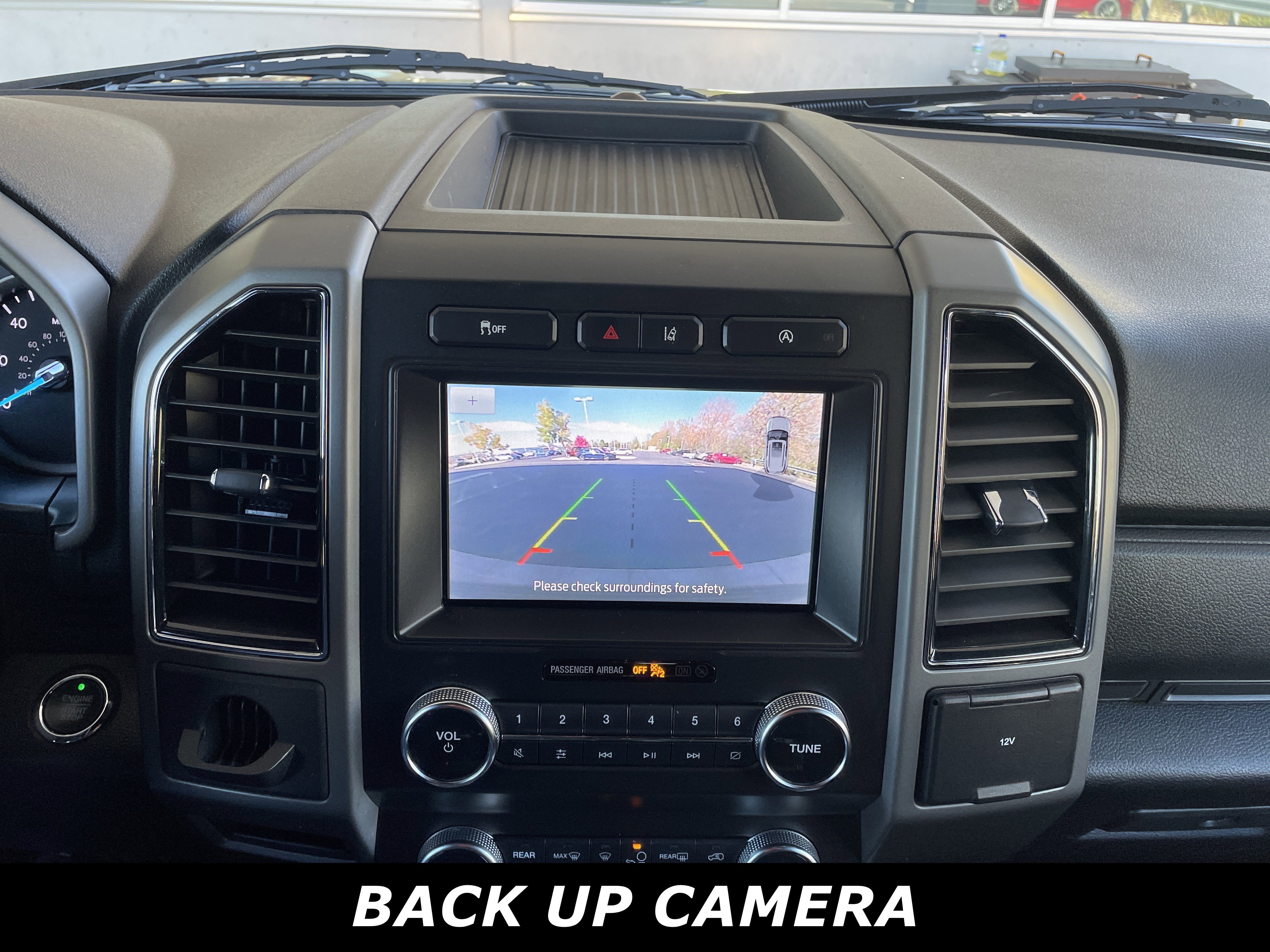Used 2021 Ford Expedition XLT image 10