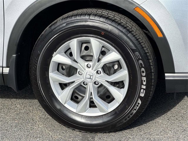 Certified 2025 Honda CR-V LX image 5