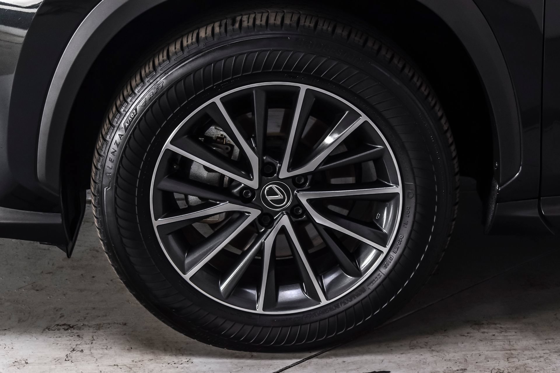 Used 2024 Lexus NX 350h AWD w/ Vision Package image 9