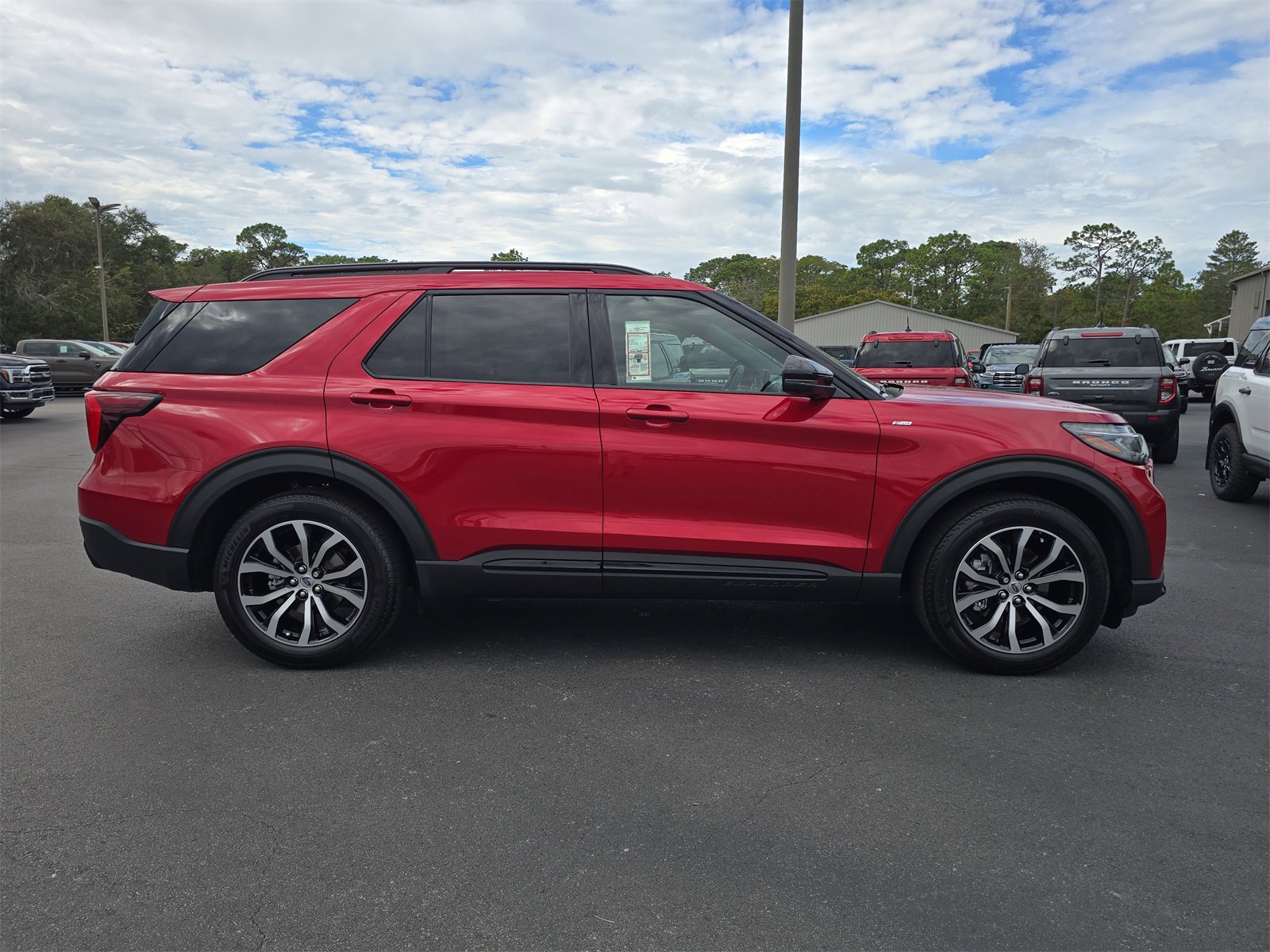 New 2026 Ford Explorer ST-Line w/ Premium Package image 3