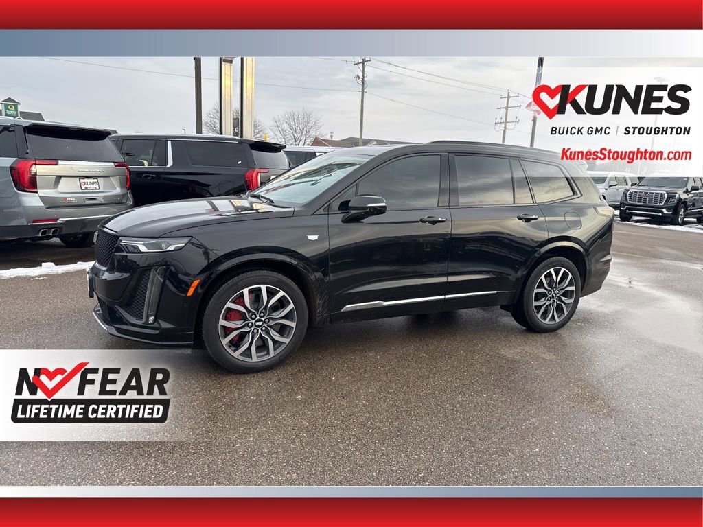 Used 2024 Cadillac XT6 Sport image 8
