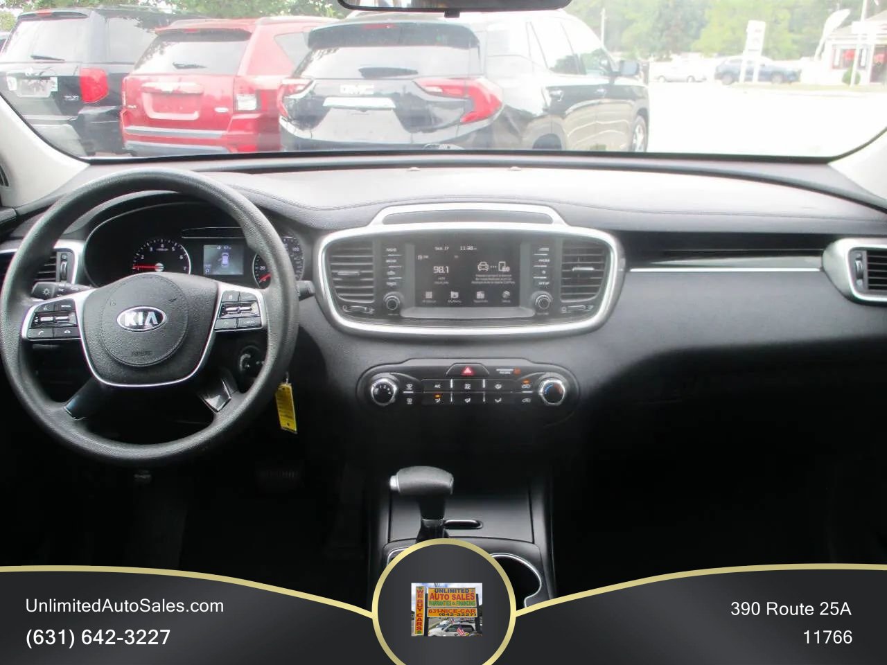 Used 2020 Kia Sorento FWD V6 image 9