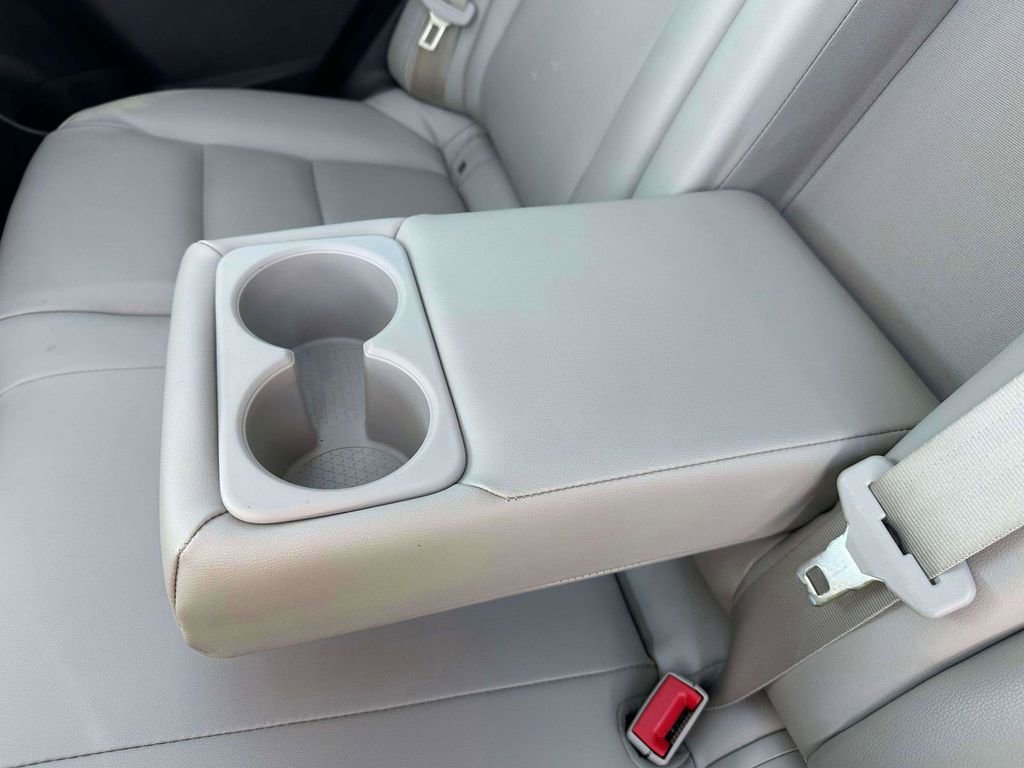 Used 2023 Nissan Rogue SL w/ SL Premium Package image 10